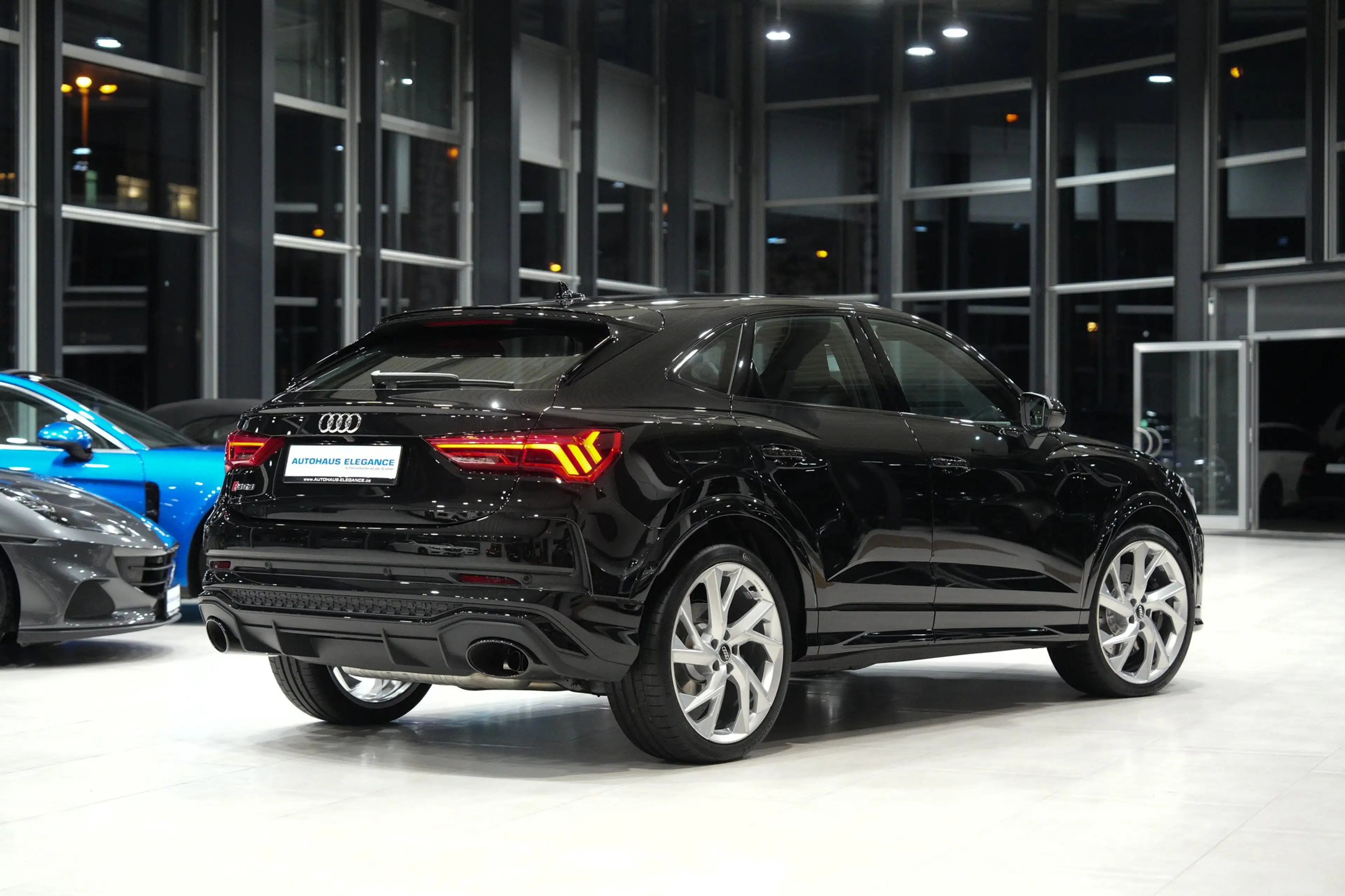 Audi RS Q3 2.5 TFSI quattro*RS-ABGAS*SPORTSITZE*1.HD* — photo 3