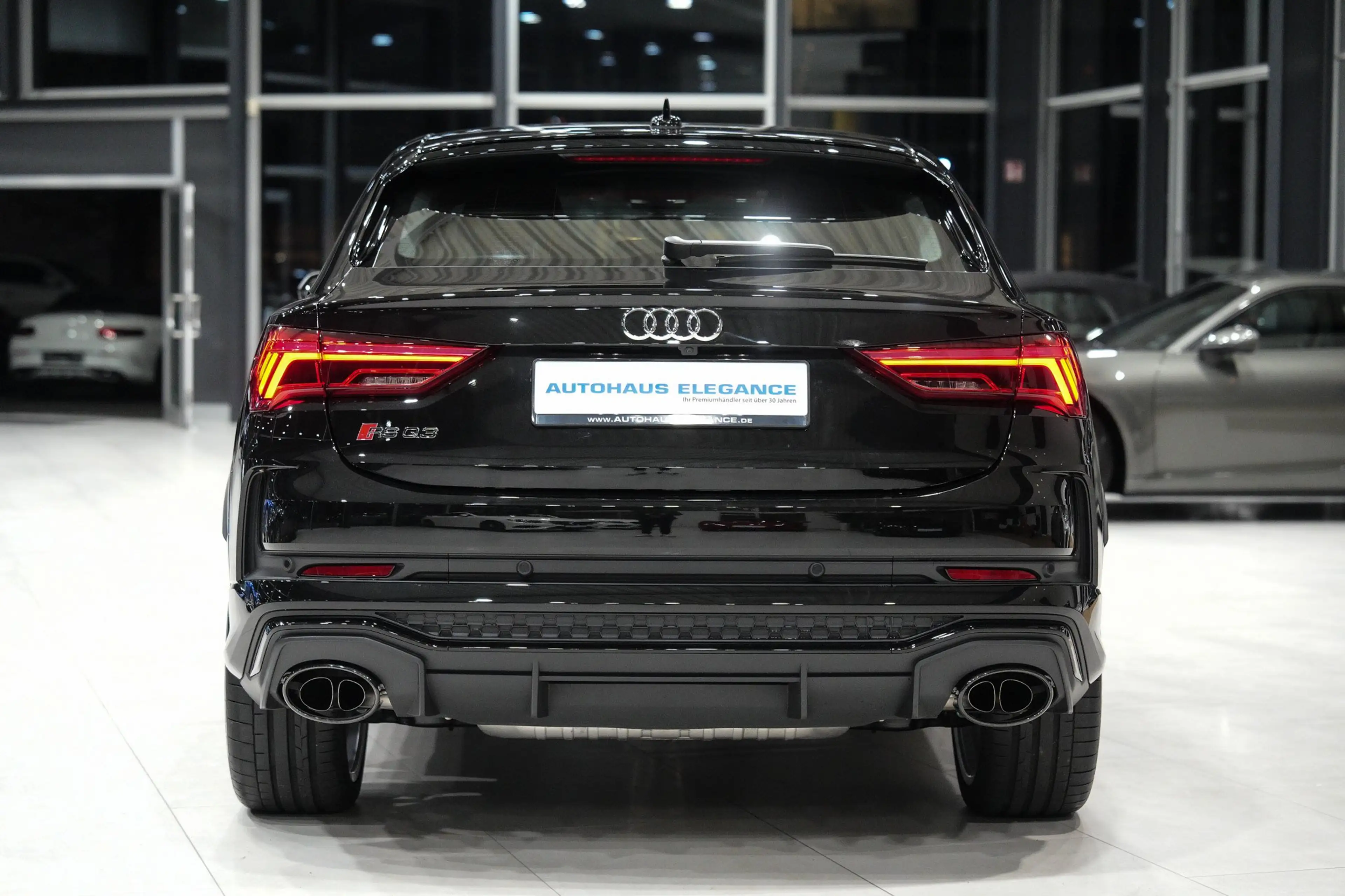 Audi RS Q3 2.5 TFSI quattro*RS-ABGAS*SPORTSITZE*1.HD* — photo 7