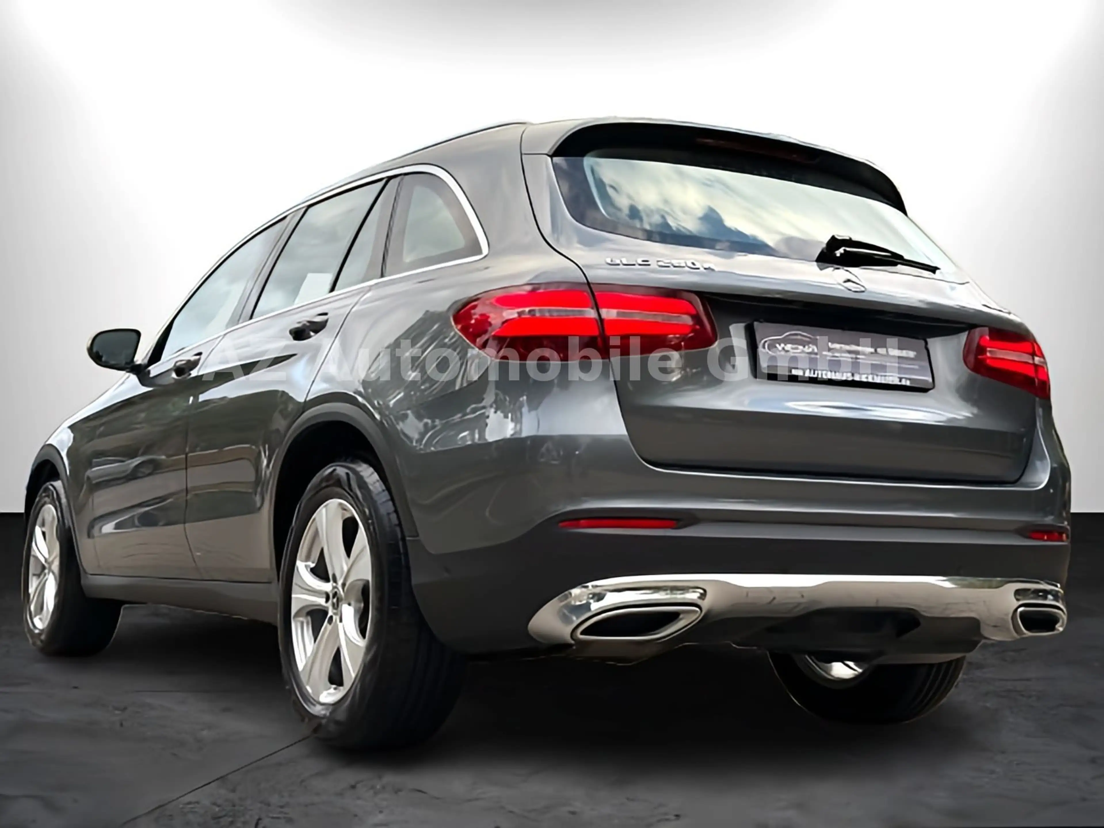 Mercedes-Benz GLC 250 GLC250d 4Matic LED/AHK/NAV/KAMERA/LEDER/GARANTIE — photo 3