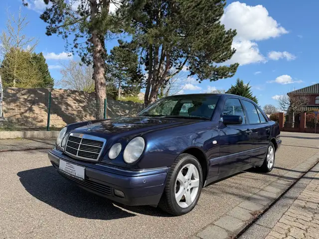 Mercedes-Benz E 280 Automatik Klima TÜV NEU Garantie