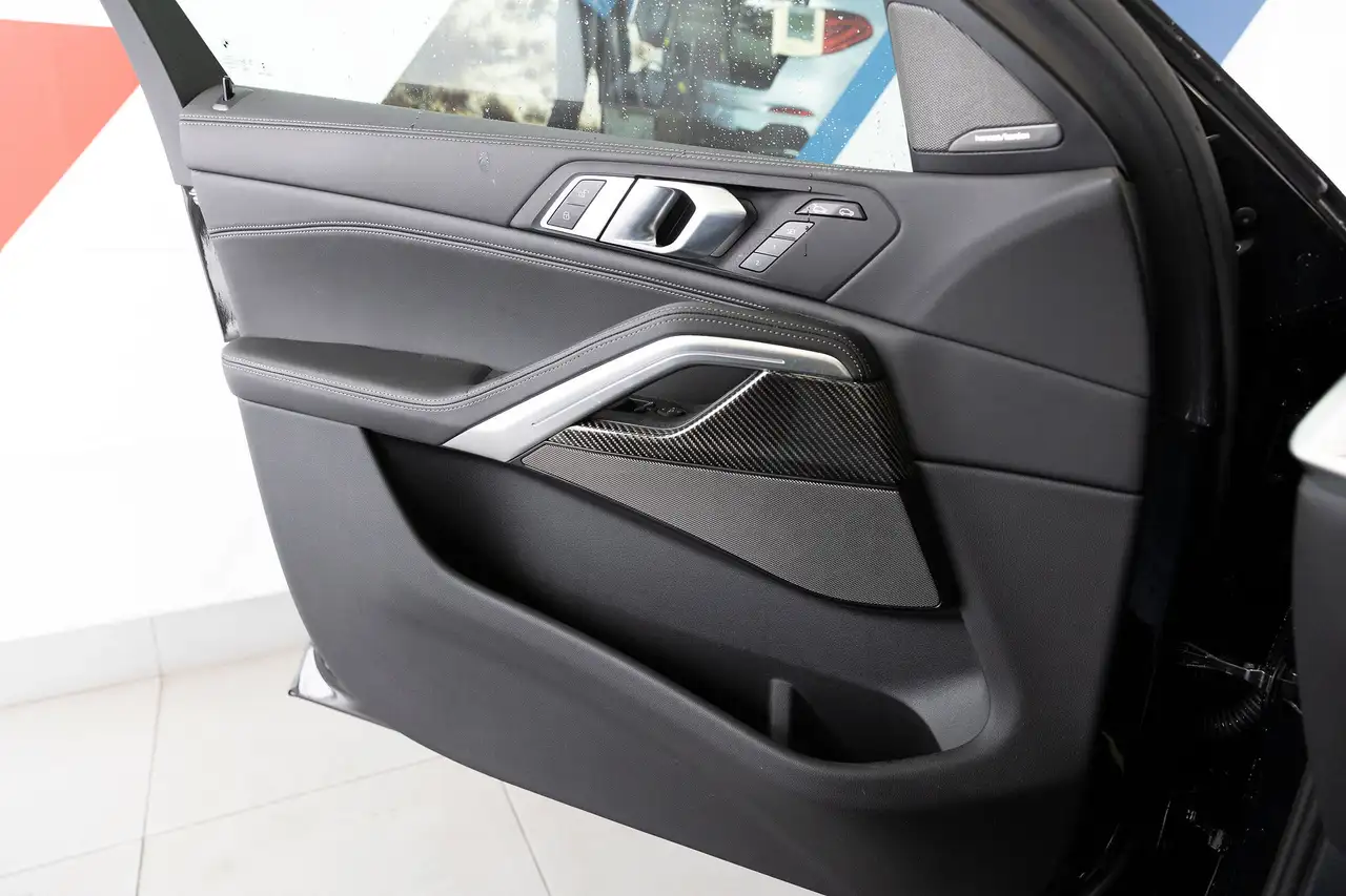 BMW X6 снимка BMW X6