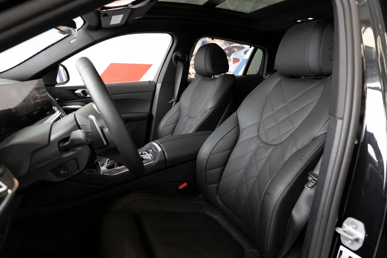 BMW X6 снимка BMW X6