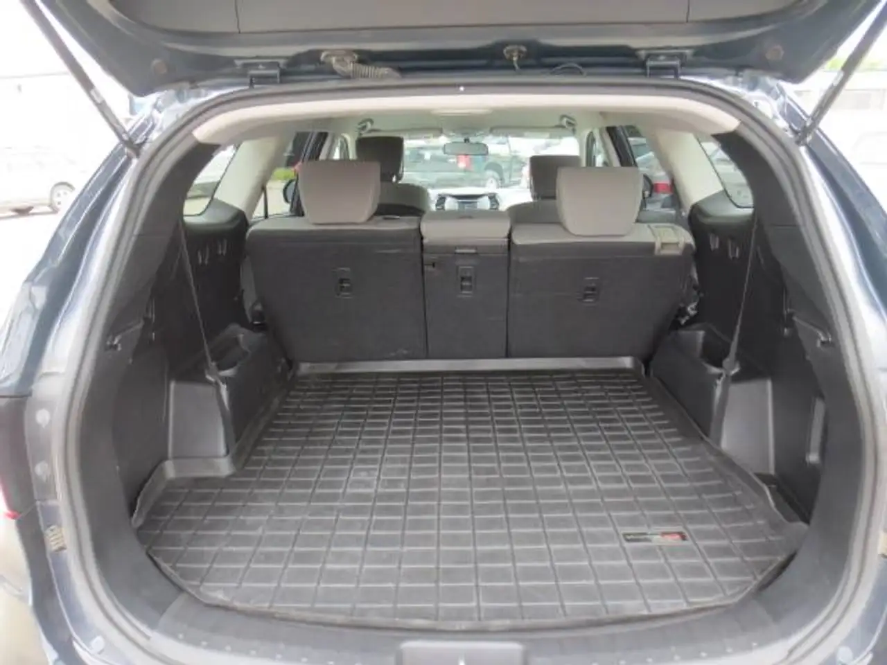 Hyundai SANTA FE photo Hyundai SANTA FE