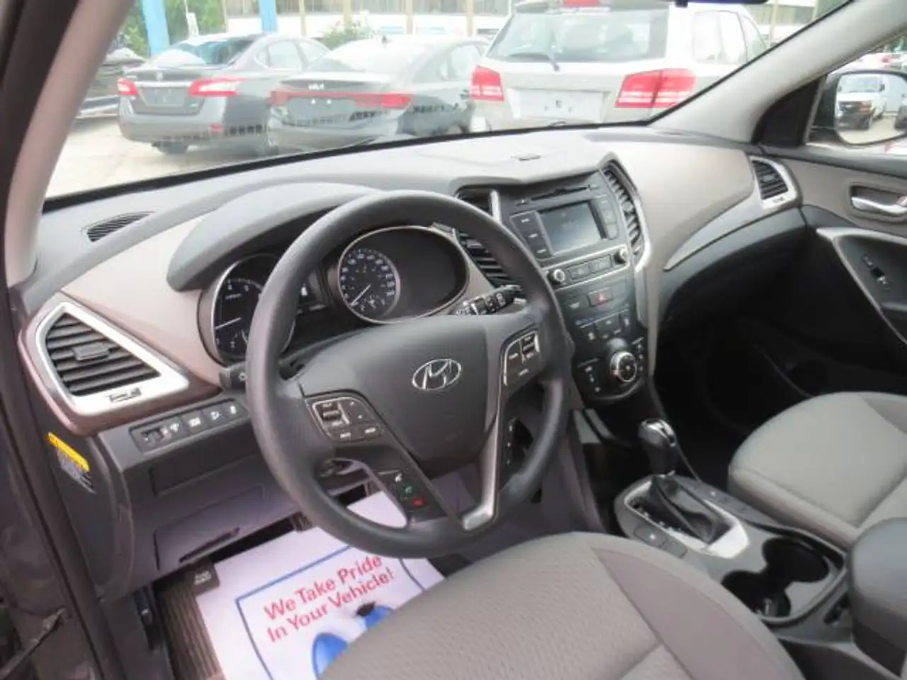 Hyundai SANTA FE photo Hyundai SANTA FE