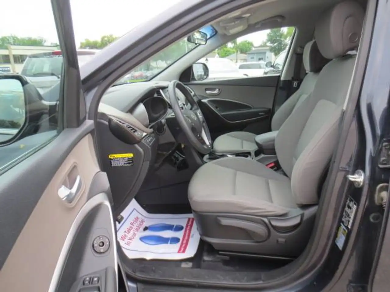 Hyundai SANTA FE photo Hyundai SANTA FE