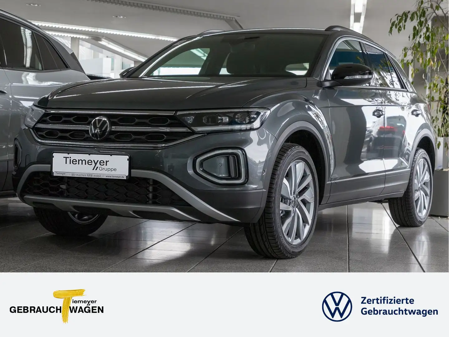 Volkswagen T-Roc 1.5 TSI DSG MOVE AHK SiHZG NAVI LED RF-KAM Gris - 1