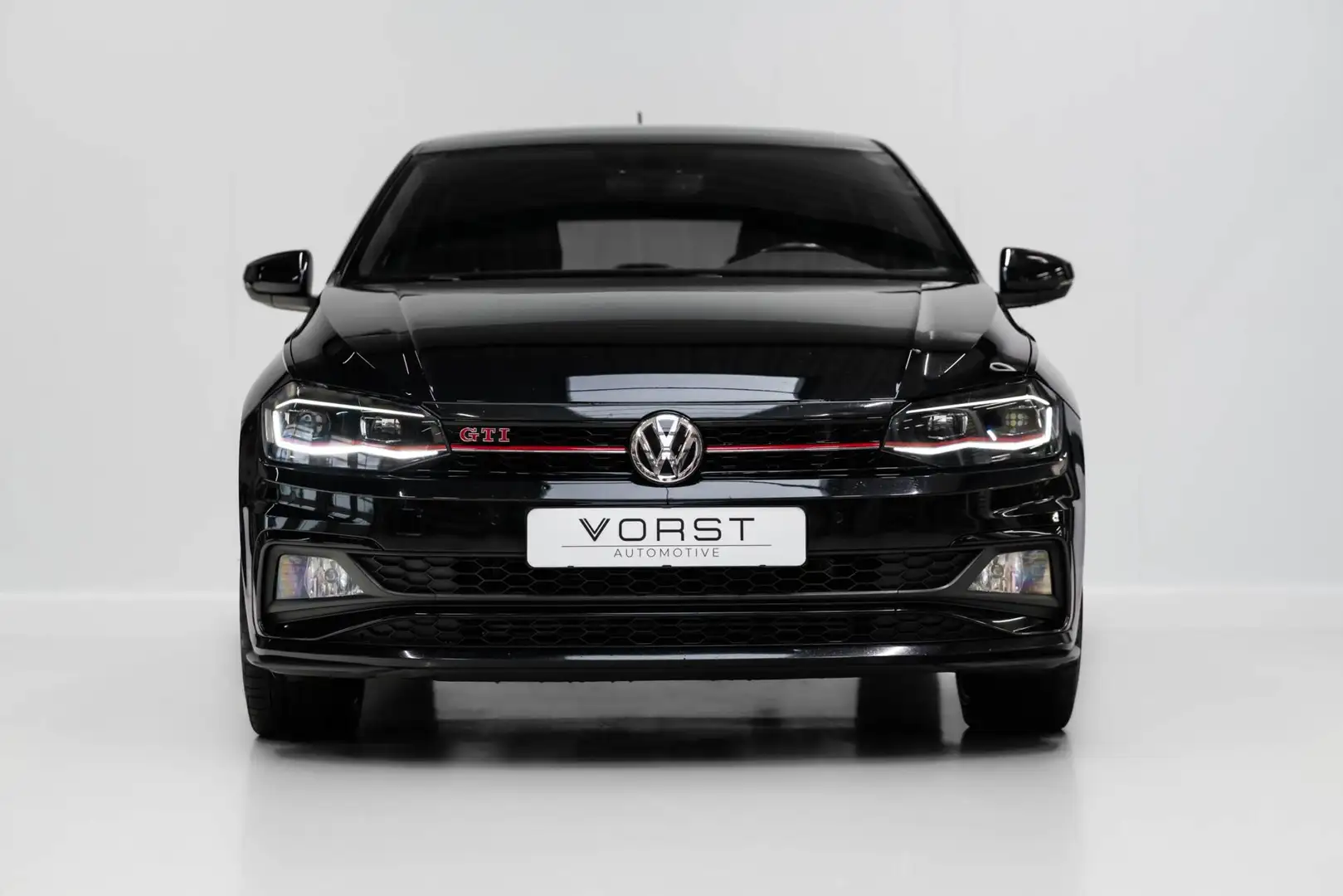 Volkswagen Polo GTI 2.0 TSI Milltek Pano Beats Zwart - 2