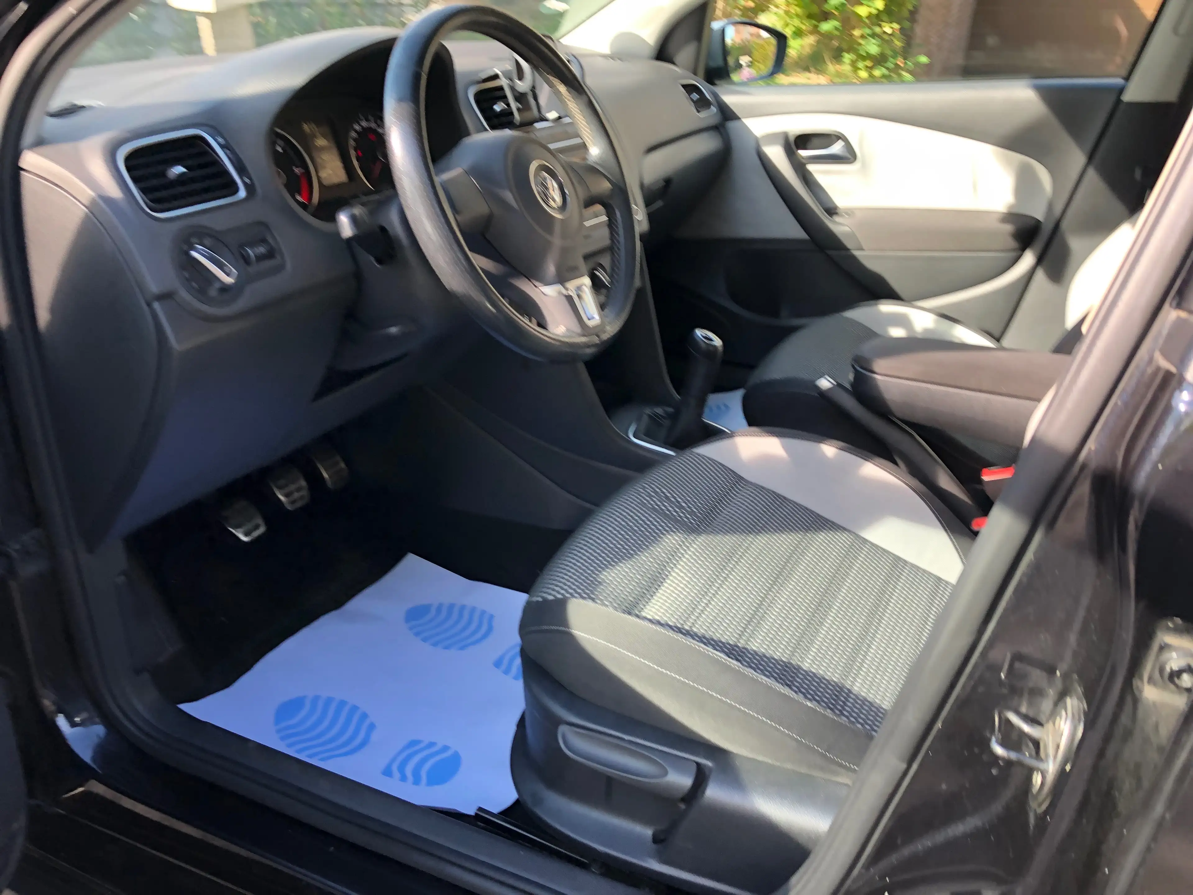 Volkswagen Polo Cross Crosspolo 1.6 CR TDi — photo 8