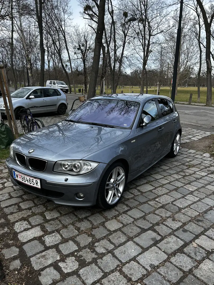 BMW 120 120i - 1