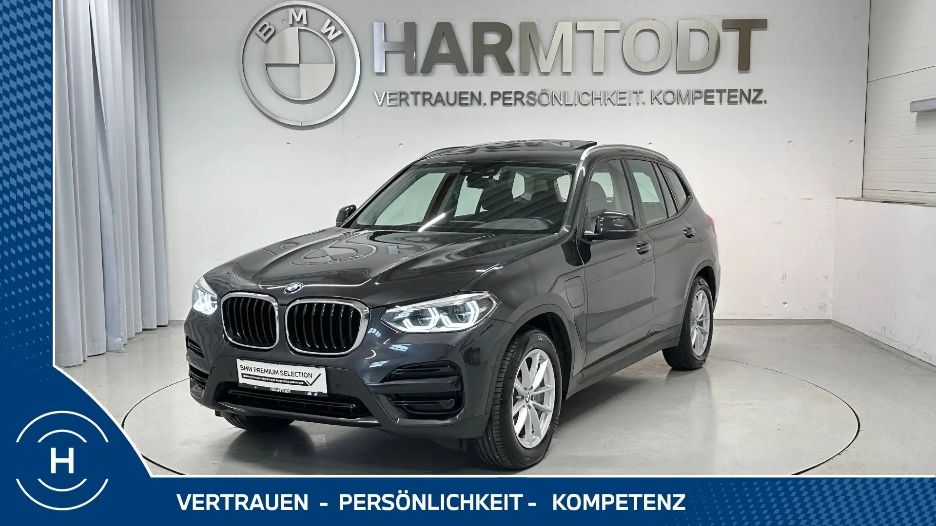 BMW X3 xDrive30e *Modell Advantage* Grau - 1