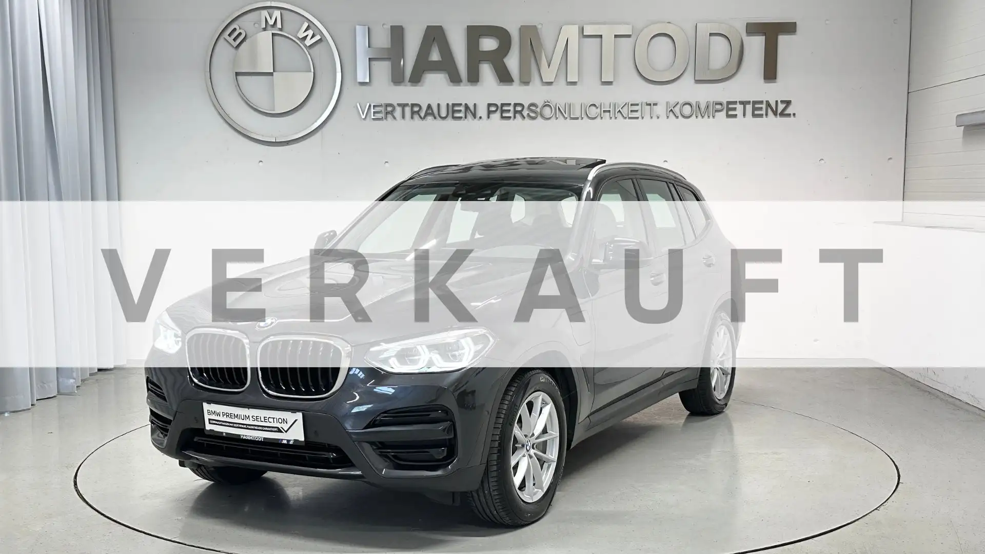 BMW X3 xDrive30e *Modell Advantage* Grau - 1