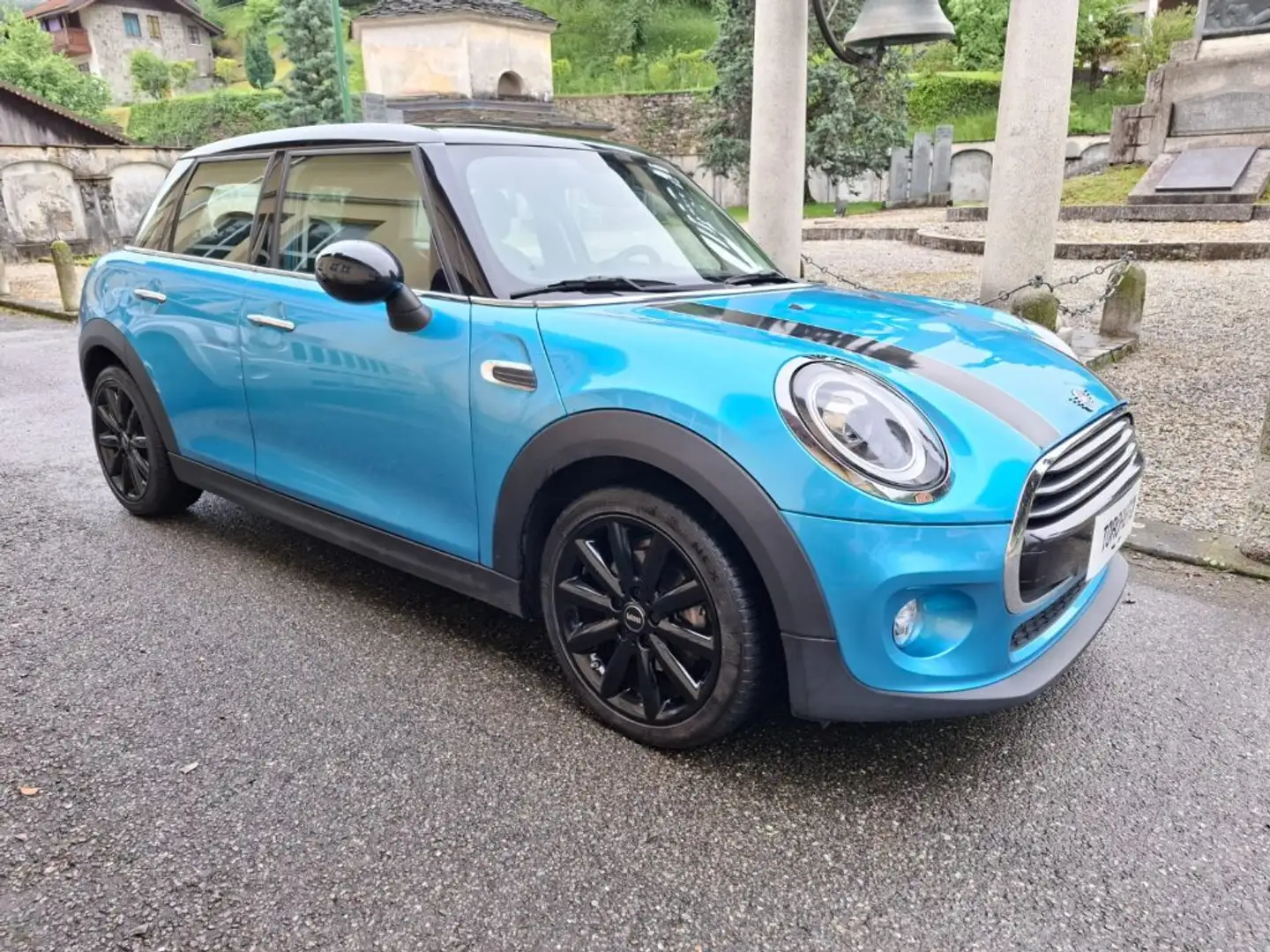 MINI Cooper 1.5 Cooper Baker Street Special Ed. 5 porte Blauw - 1