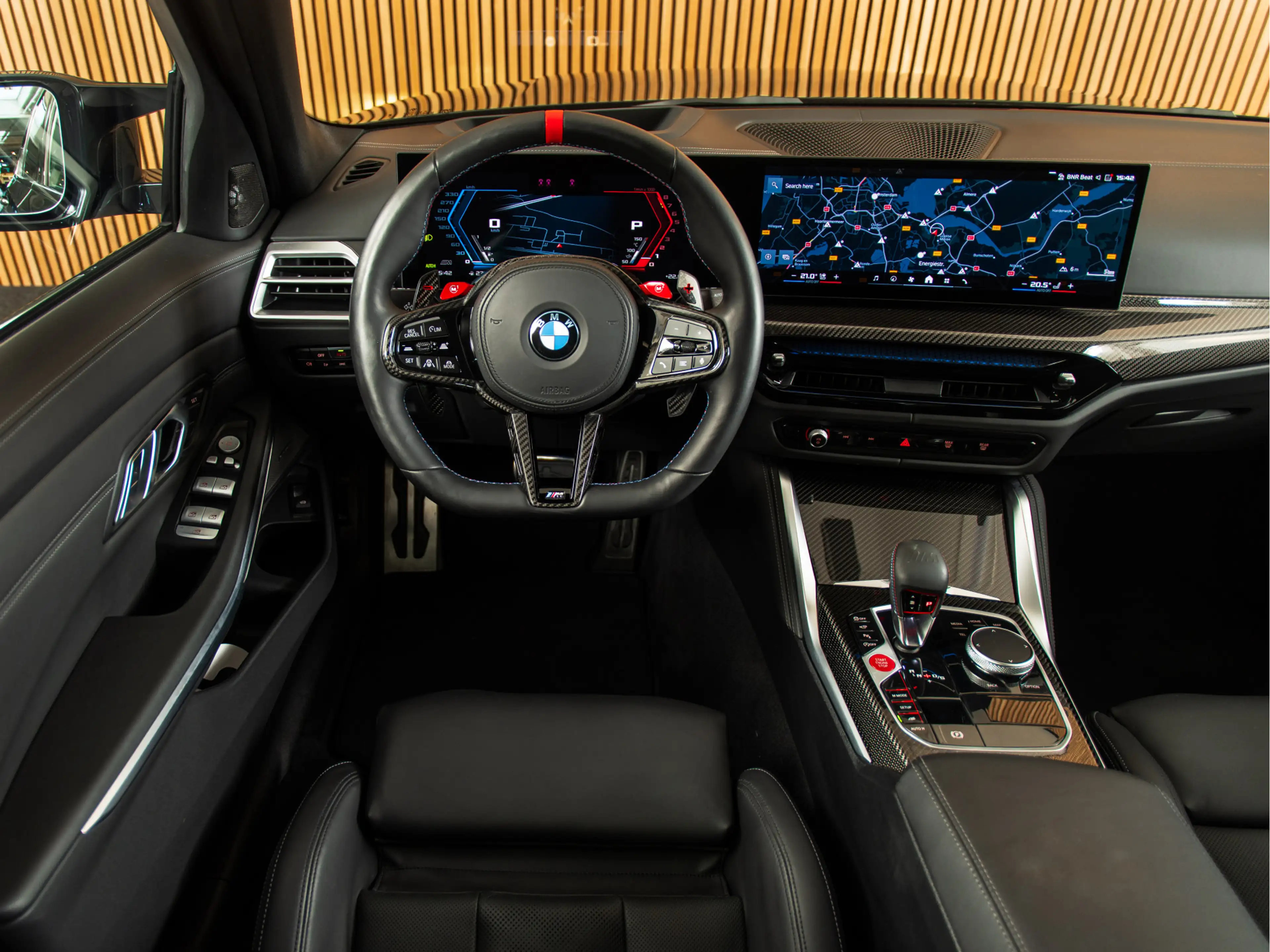 BMW M3 xDrive Competition — photo 12