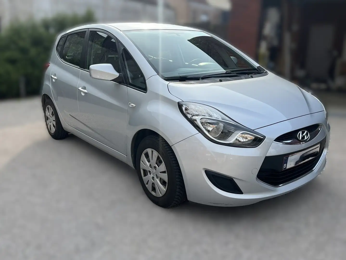 Hyundai iX20 ix20 1.4 CRDi Comfort Grijs - 1