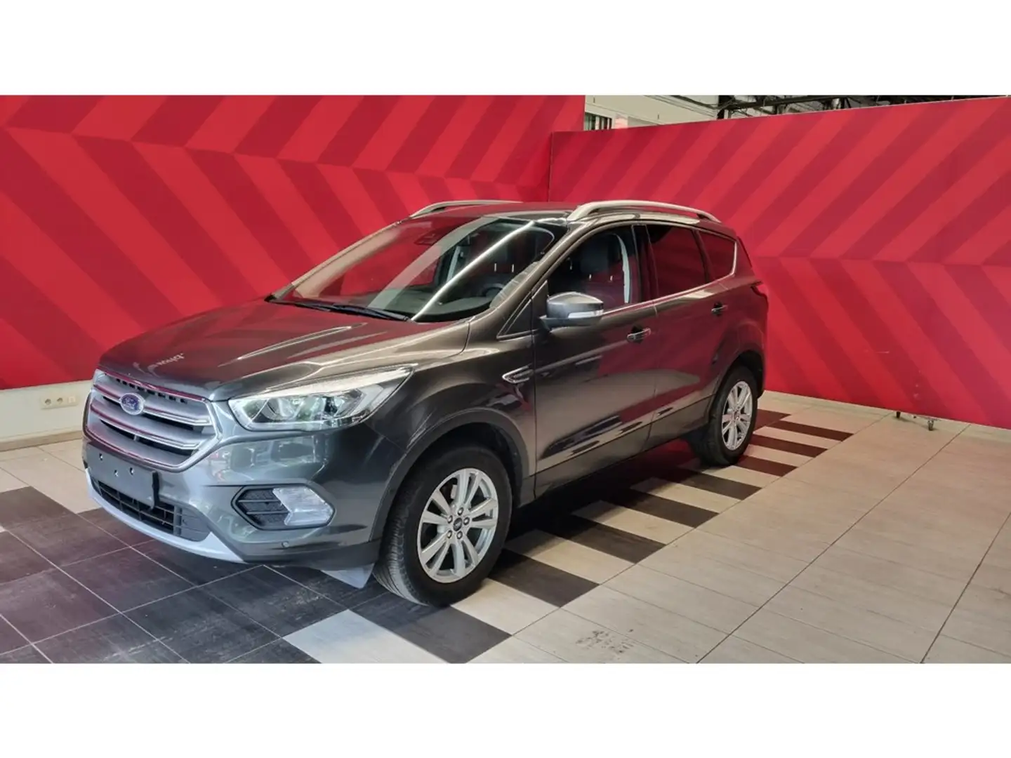 Ford Kuga Titianium//1,5 ecoboost 150pk Gris - 1