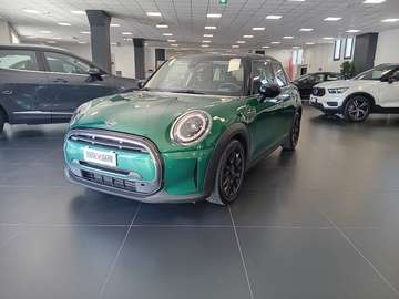 1.5 Cooper Essential 5 porte