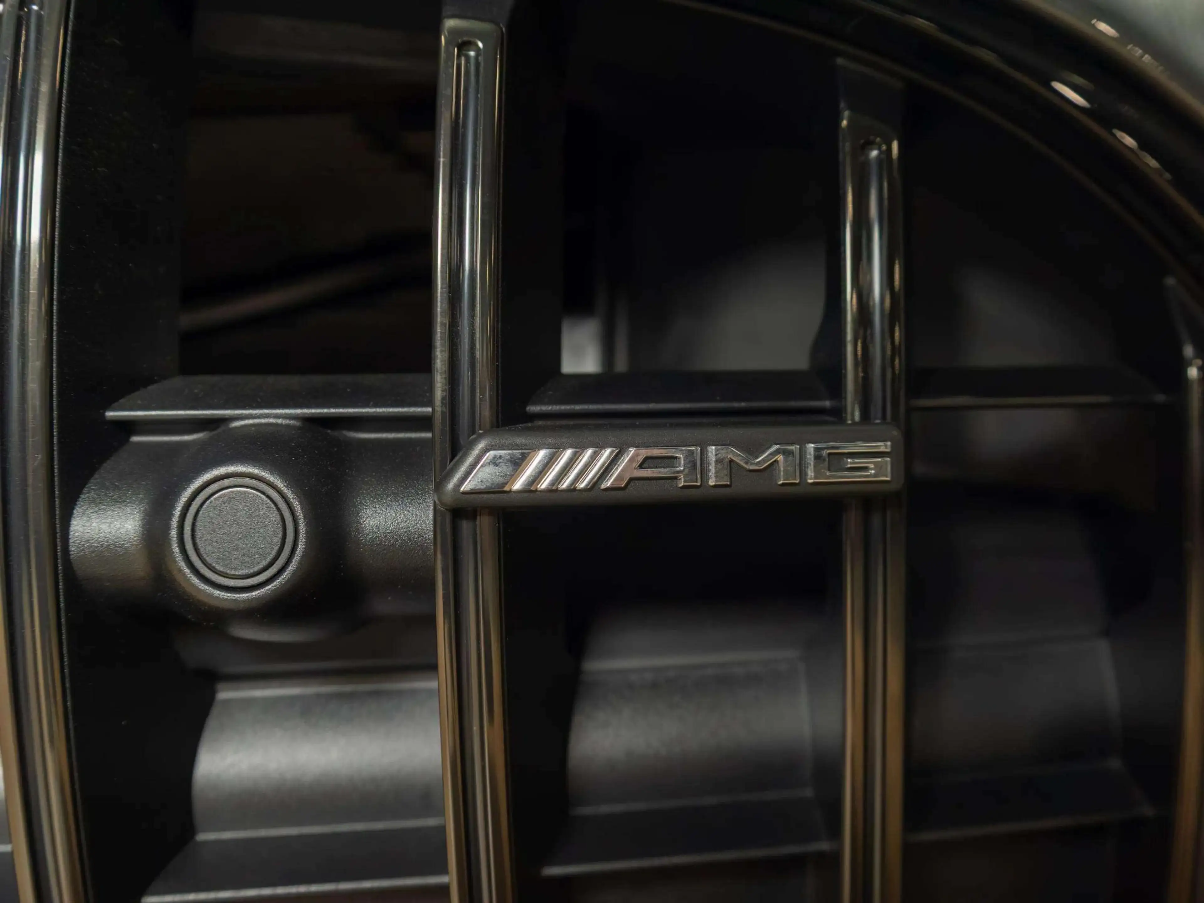 Mercedes-Benz AMG GT 63 S E Performance Night Edition — photo 7