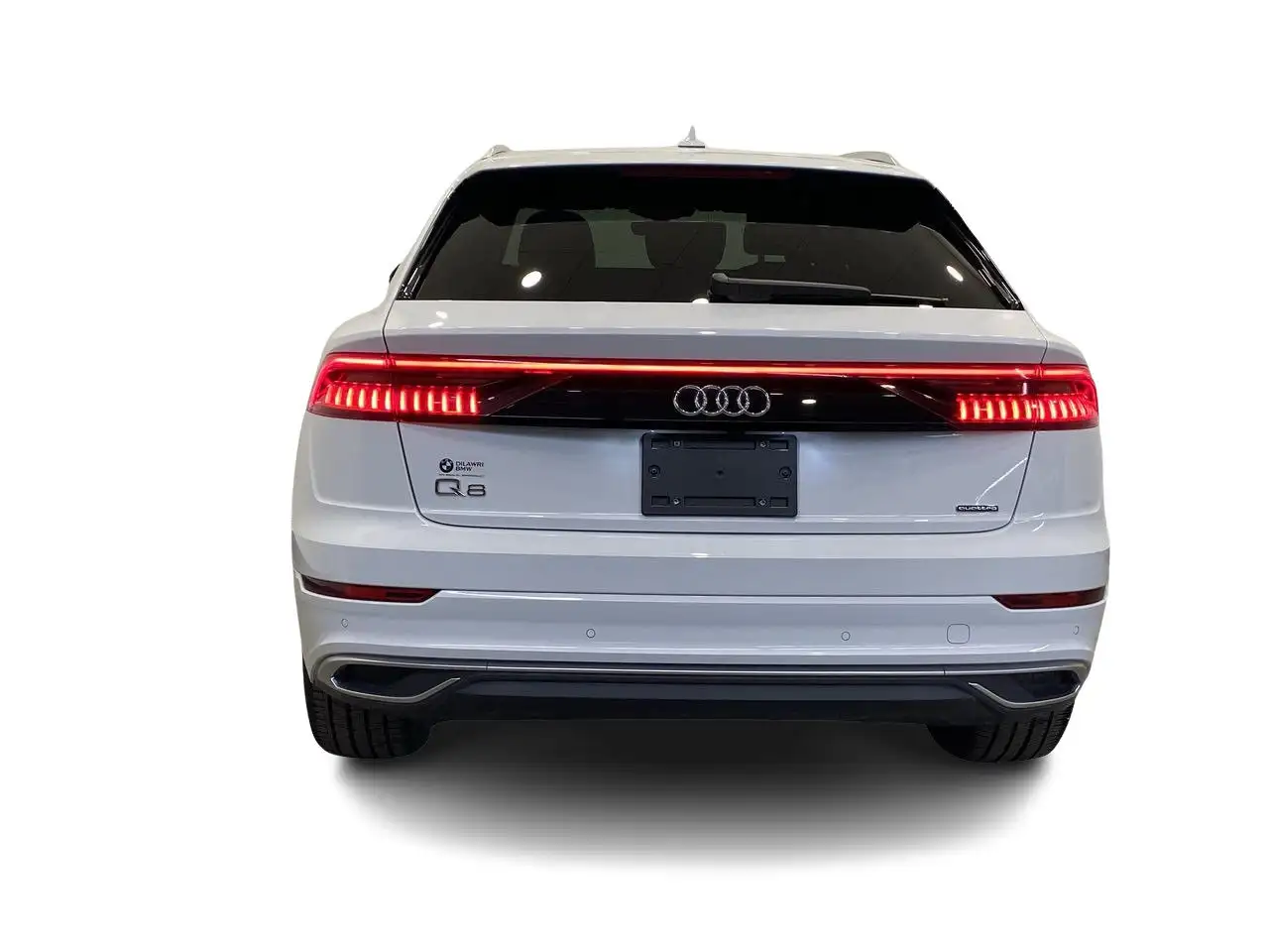 Audi Q8 снимка Audi Q8
