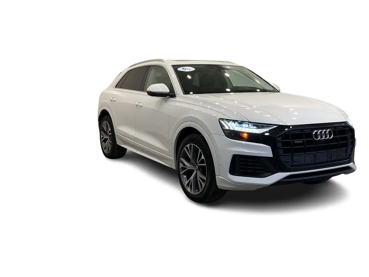 Audi Q8 снимка Audi Q8