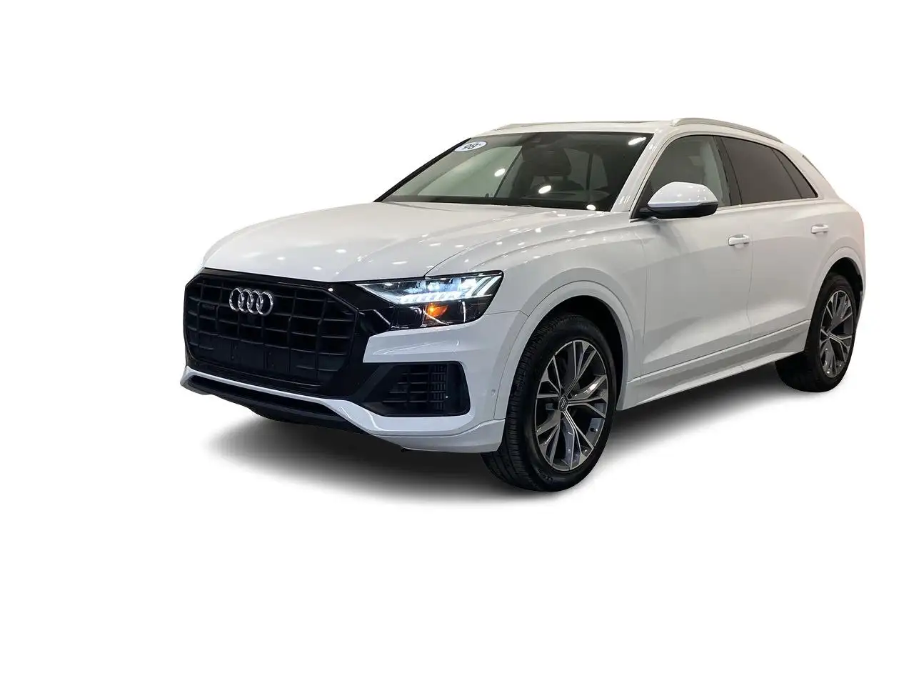 Audi Q8 снимка Audi Q8