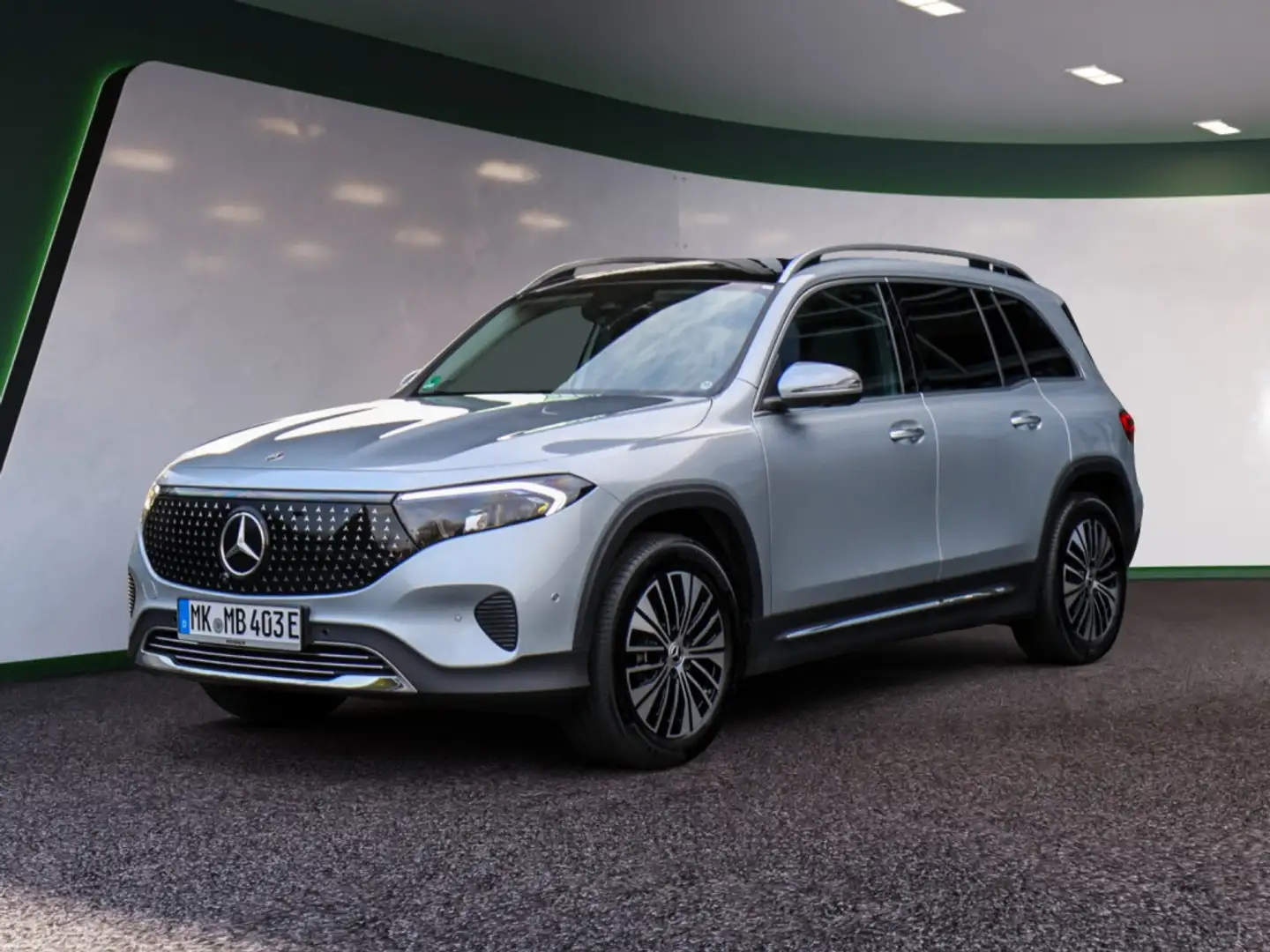 Mercedes-Benz EQB 350 4M ElectricArt Advanced+ Distr. LED P Argent - 2