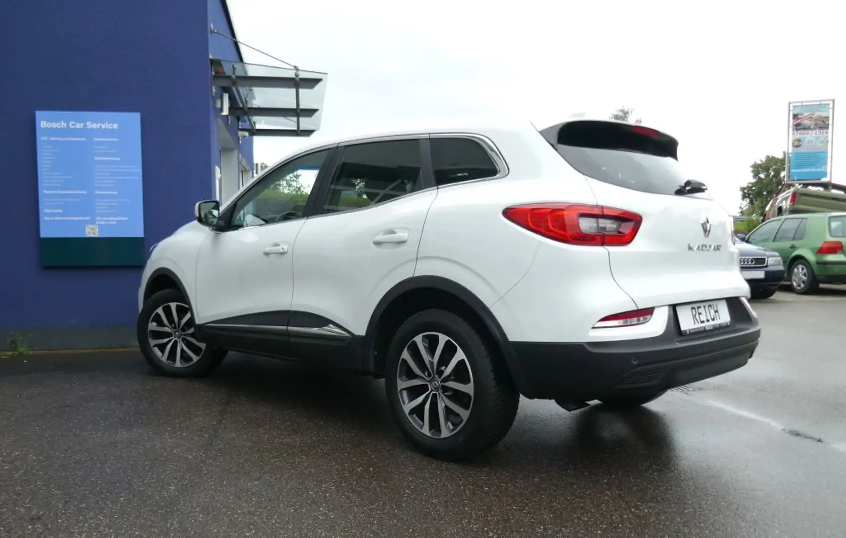 Renault Kadjar TCe 140 EDC GPF BUSINESS EDITION NAVI LED Weiß - 2