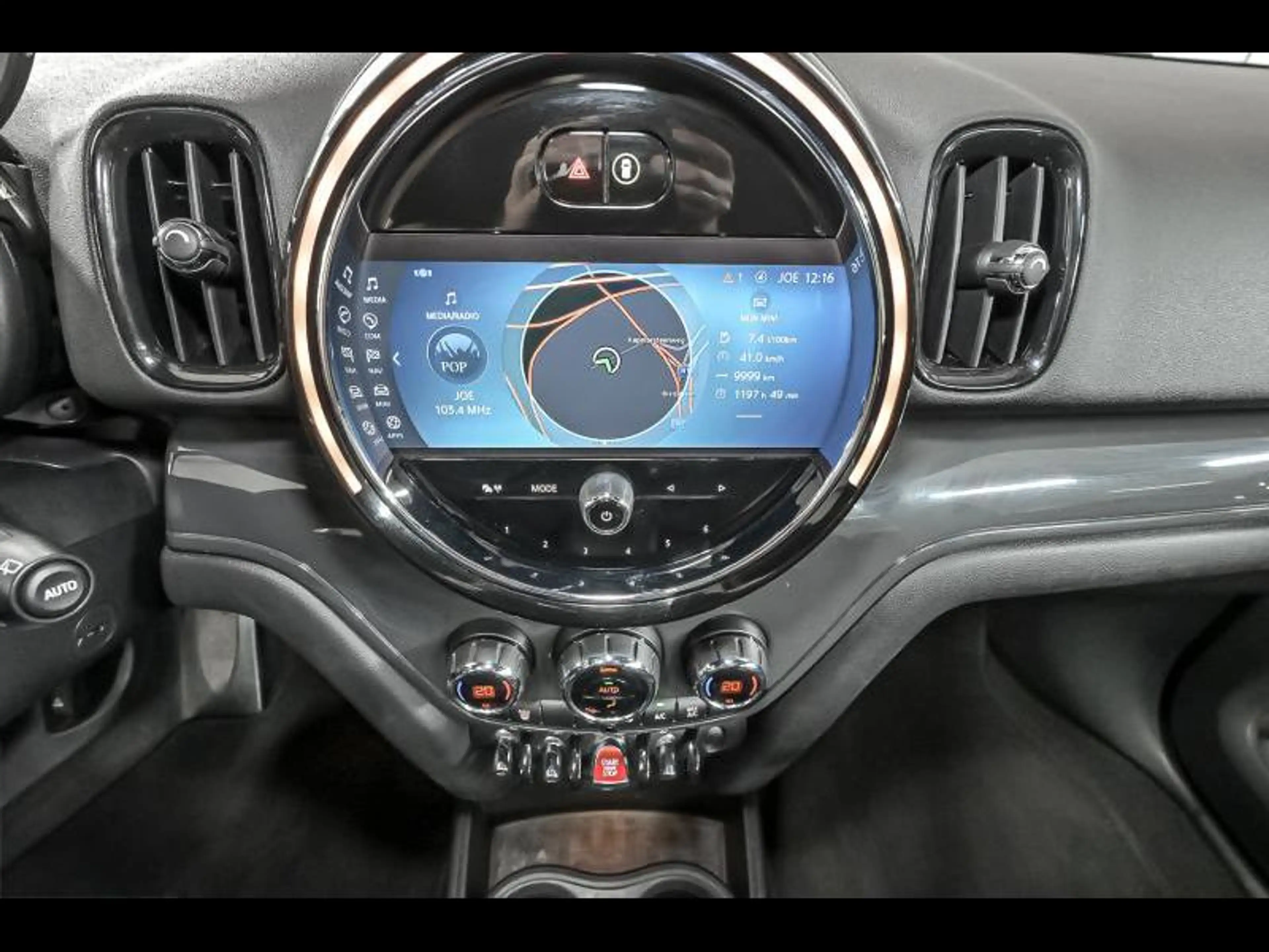 MINI Cooper Countryman Cooper — photo 13