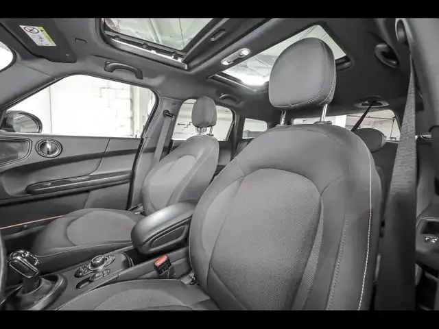 Mini Countryman view 16