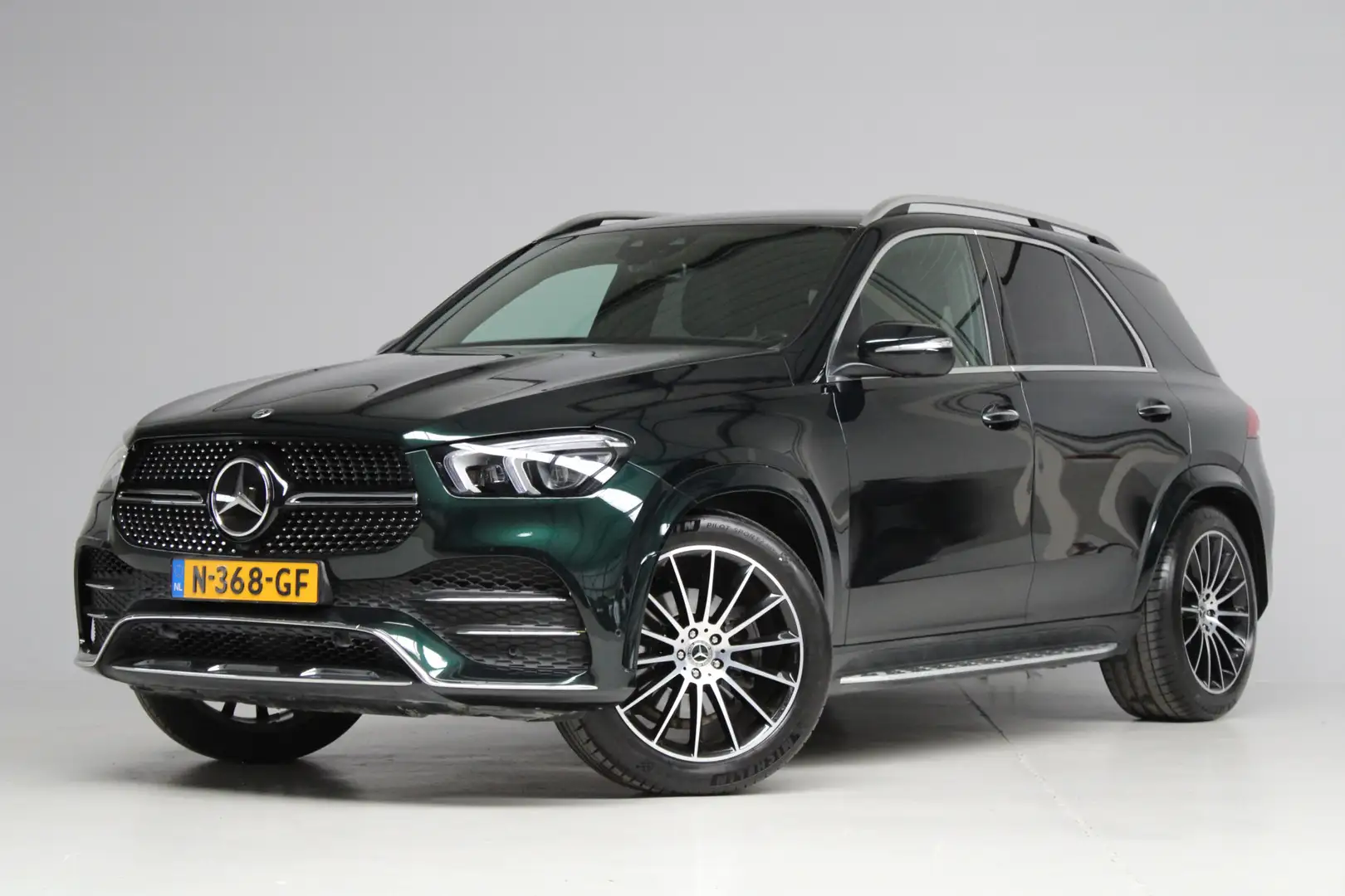 Mercedes-Benz GLE 400 d 4MATIC Premium Plus 7p zelena - 1