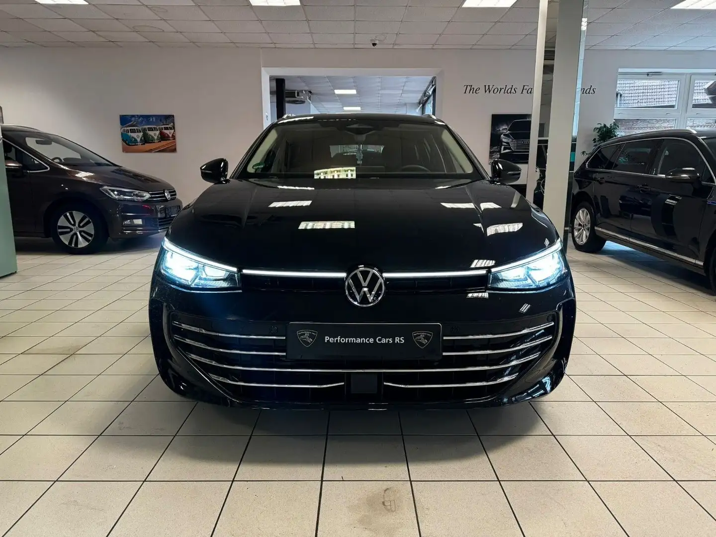 Volkswagen Passat Variant LED/AHK/HUD/Kamera/STHZ Schwarz - 2