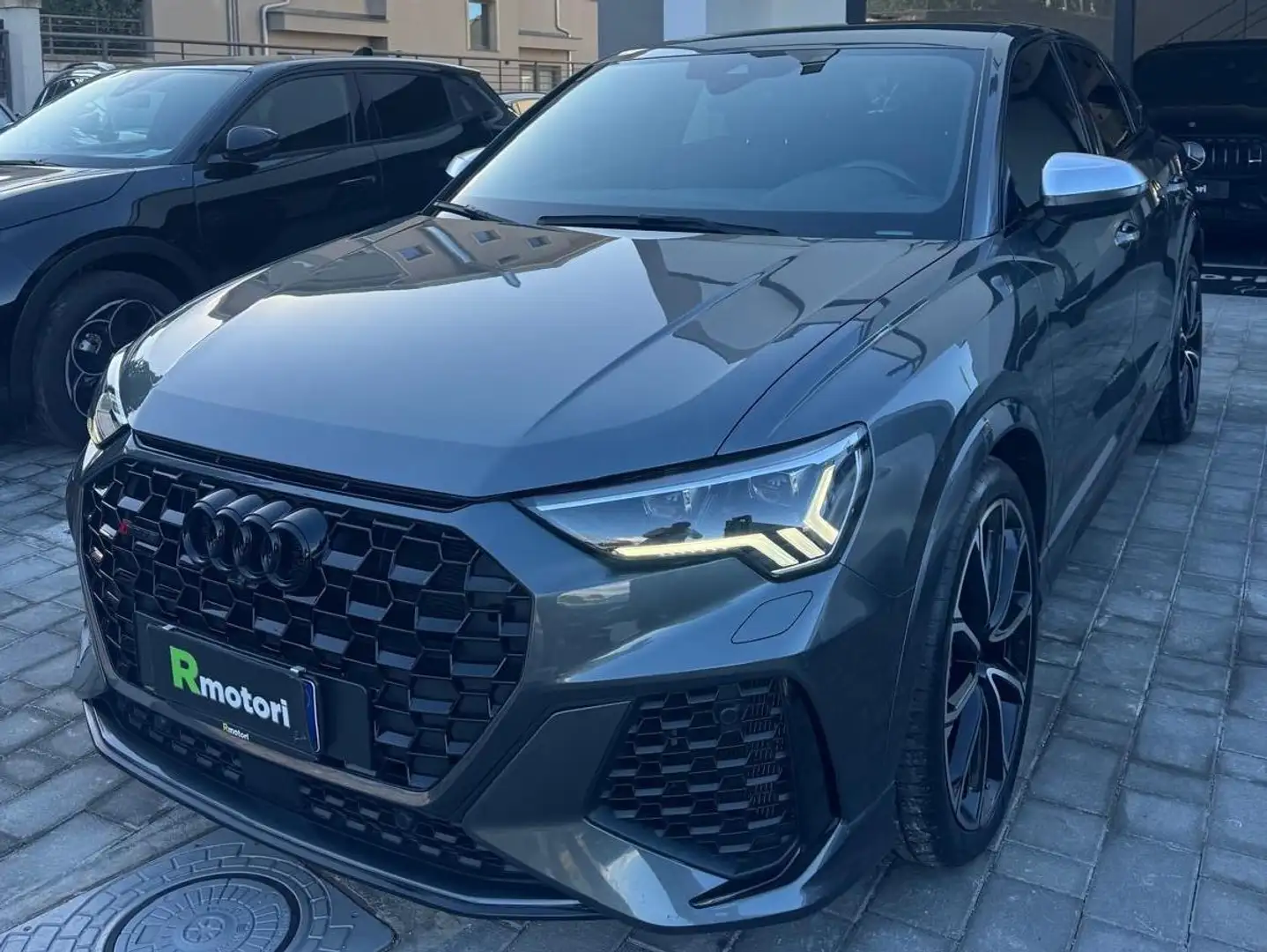 Audi RS Q3 Q3 Sportback RS 2.5 quattro s-tronic Grigio - 2