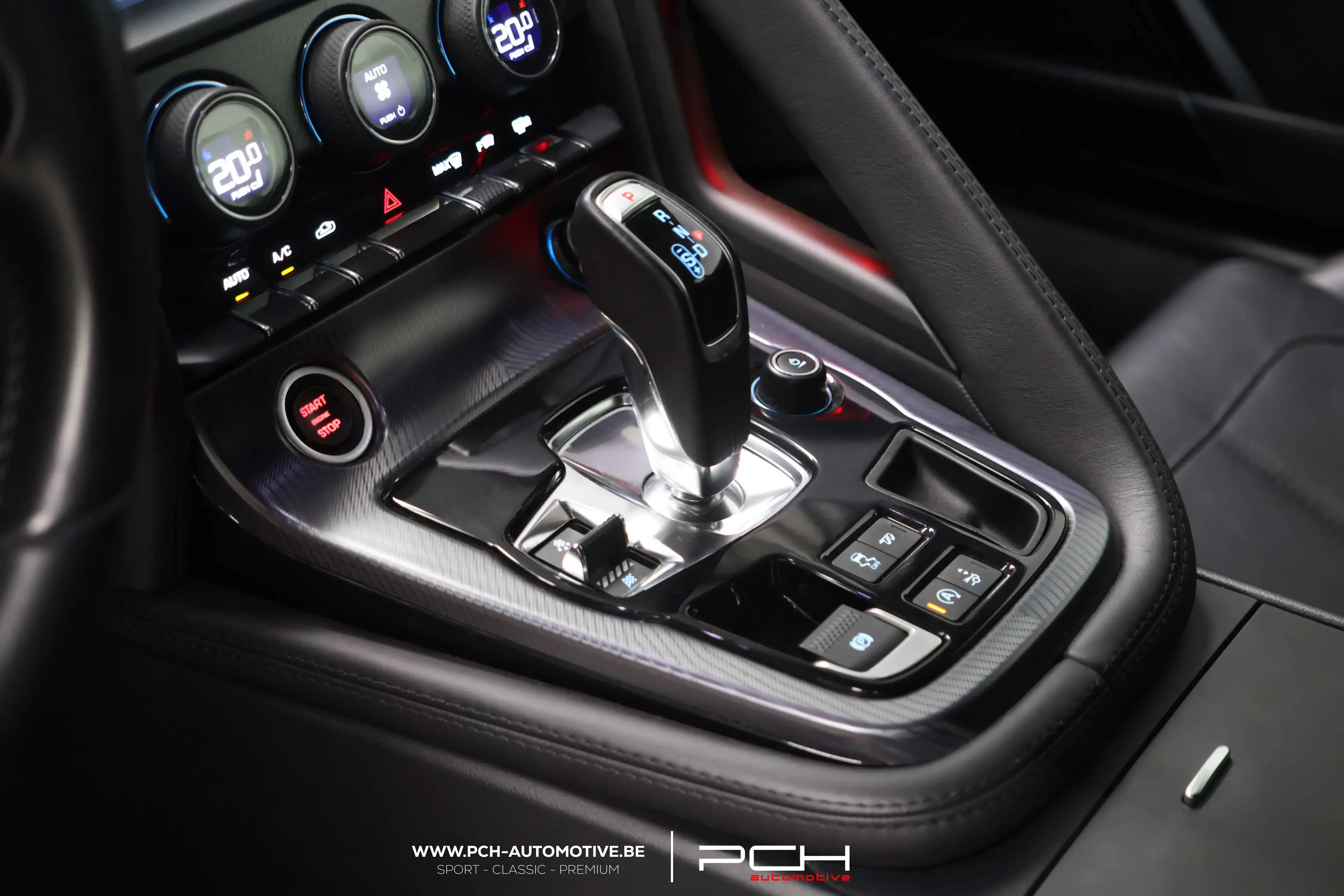 Jaguar F-Type P300 2.0 300cv Aut. - Full History Jaguar ! - — photo 13