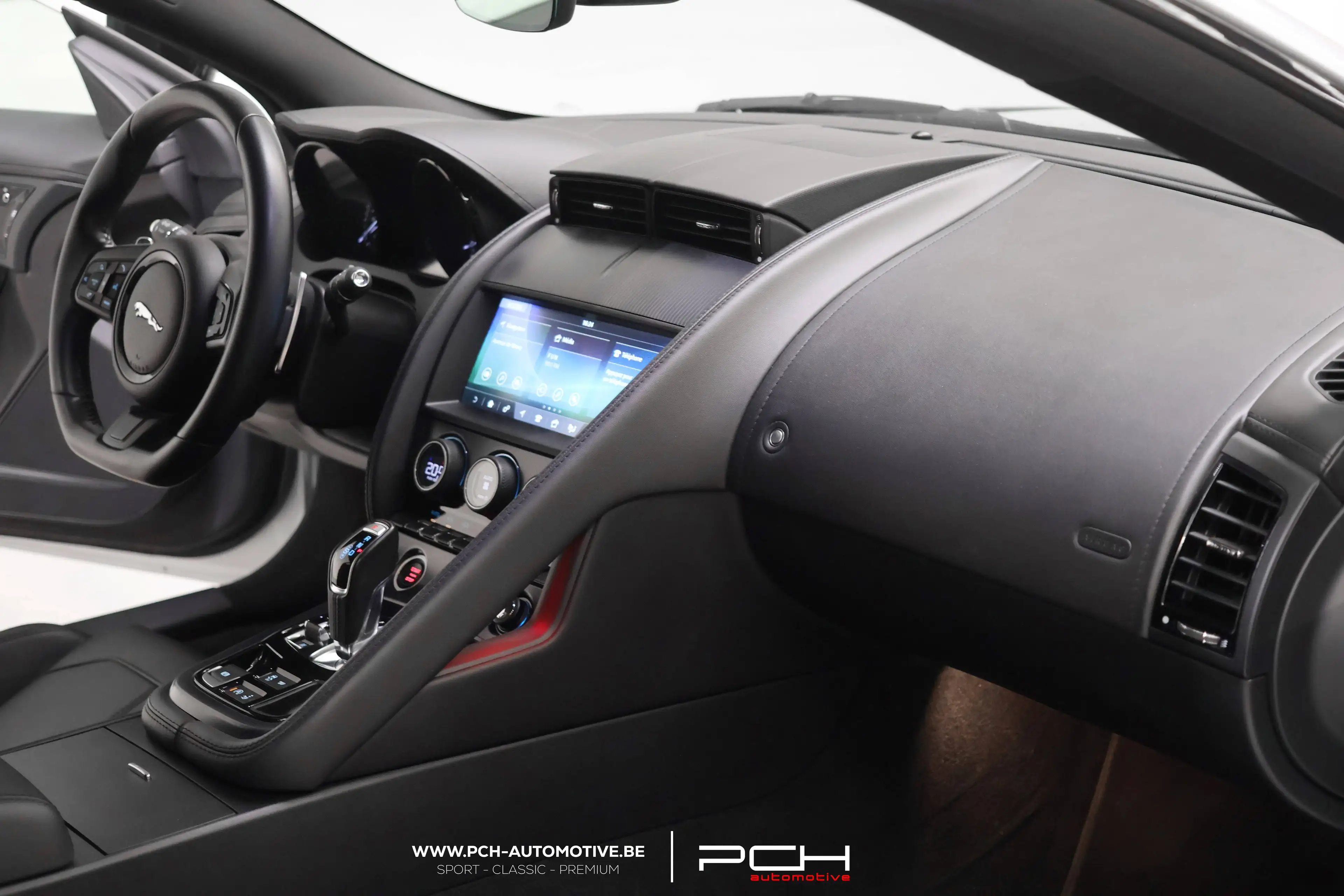 Jaguar F-Type P300 2.0 300cv Aut. - Full History Jaguar ! - — photo 12