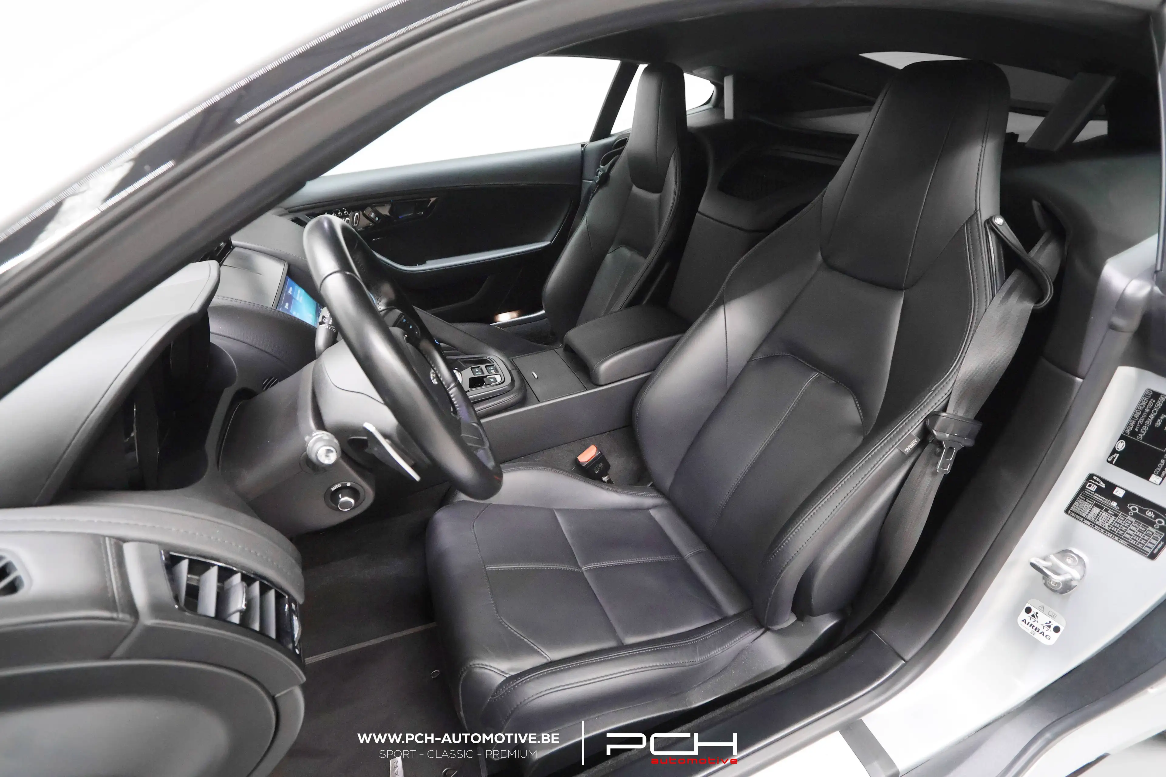 Jaguar F-Type P300 2.0 300cv Aut. - Full History Jaguar ! - — photo 8