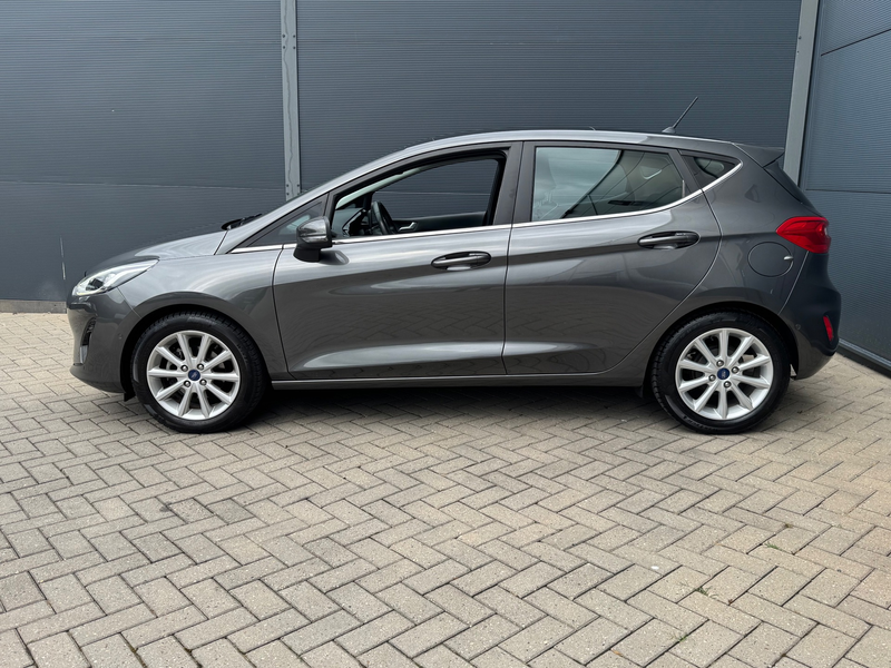 Ford Fiesta 1.0 EcoBoost Titanium / Nw Riem / Pano / Carplay — photo 9