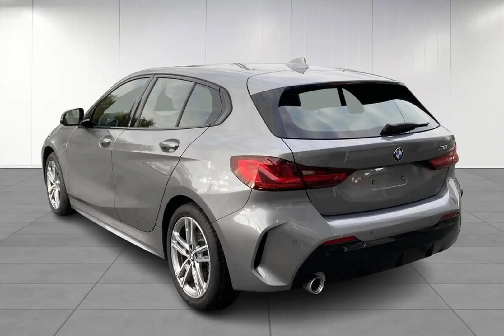 BMW 118 M-SPORT AUTOMAAT Camera Plateado - 2