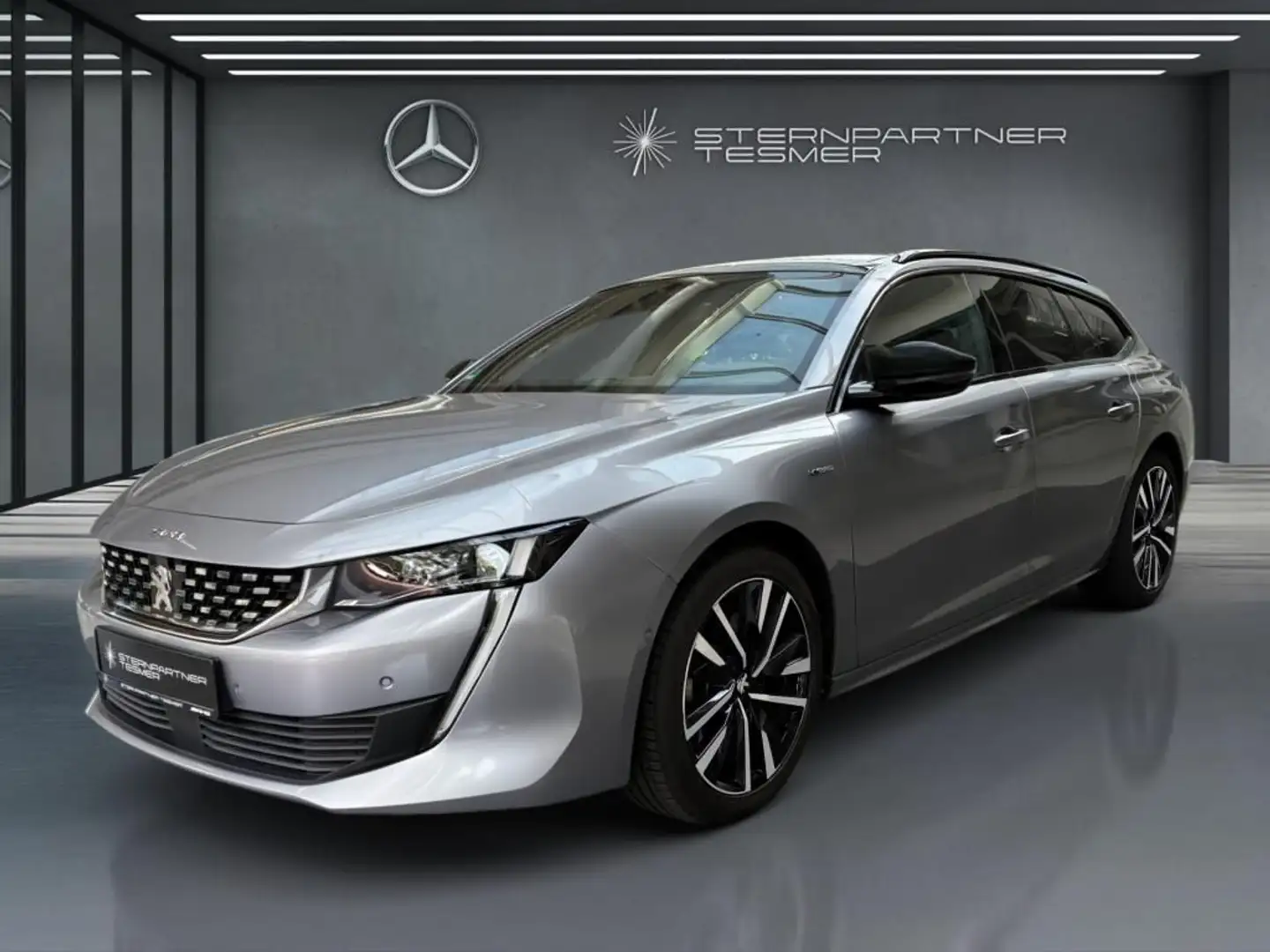 Peugeot 508 SW Hybrid 225 GT +SDach+KAMERA+Leder+SHZ+LED Gris - 2