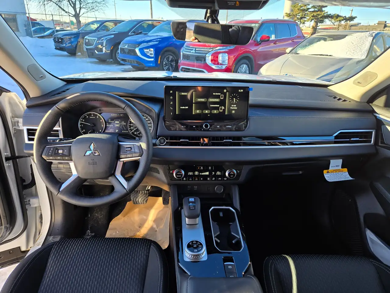 Mitsubishi Outlander снимка Mitsubishi Outlander