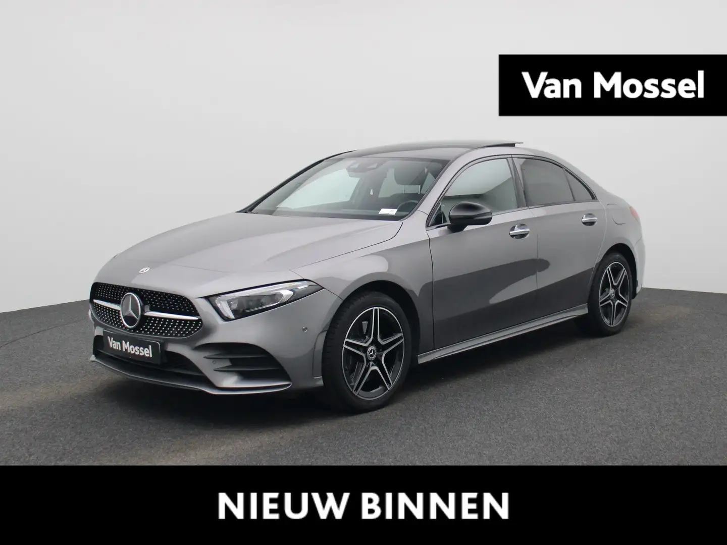 Mercedes-Benz A 250 Limousine A e AMG Line | Automaat | Panoramadak | Gris - 1