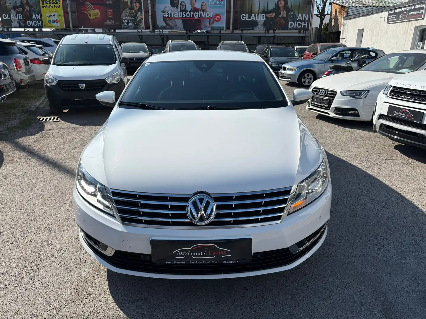 Volkswagen CC 2,0 TDI 177PS Topzustand PICKERL Parkhilfe Sitzhei Weiß - 2