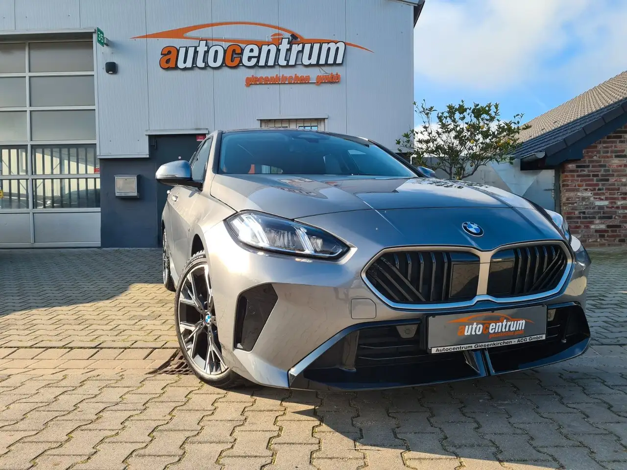 BMW 120