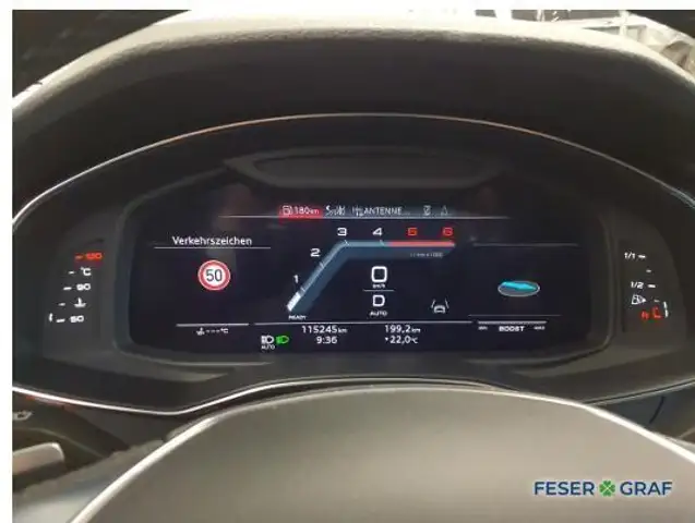 Audi S6 view 7