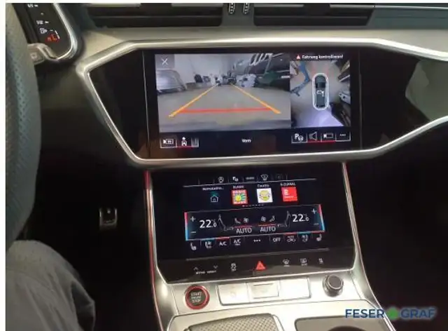 Audi S6 view 10