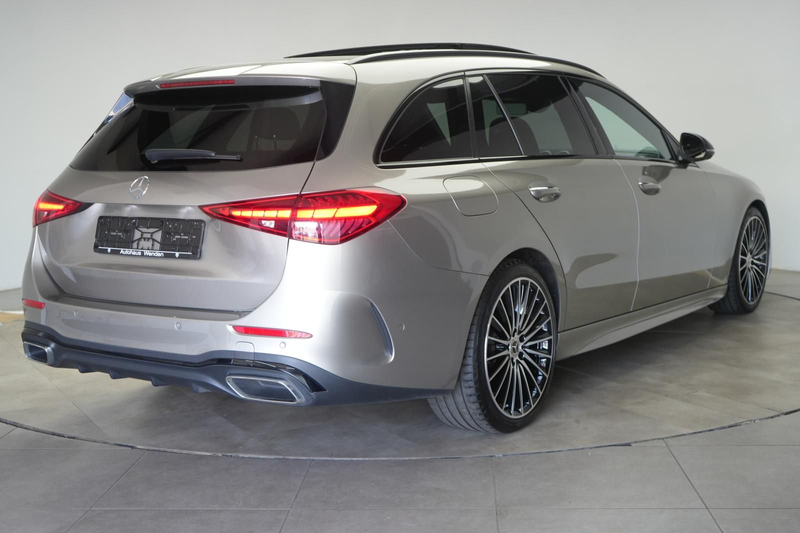 Mercedes-Benz C 220 d 4Matic T 9G-Tronic AMG Leder/Pano/STHZ/3 — photo 4