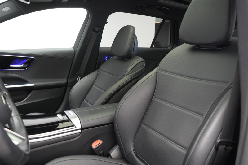 Mercedes-Benz C 220 d 4Matic T 9G-Tronic AMG Leder/Pano/STHZ/3 — photo 11