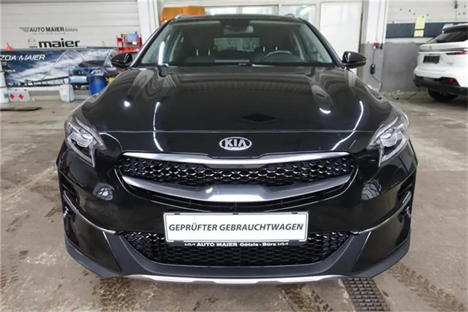 Kia XCeed Xceed 1,4 TGDI GPF Gold Schwarz - 2