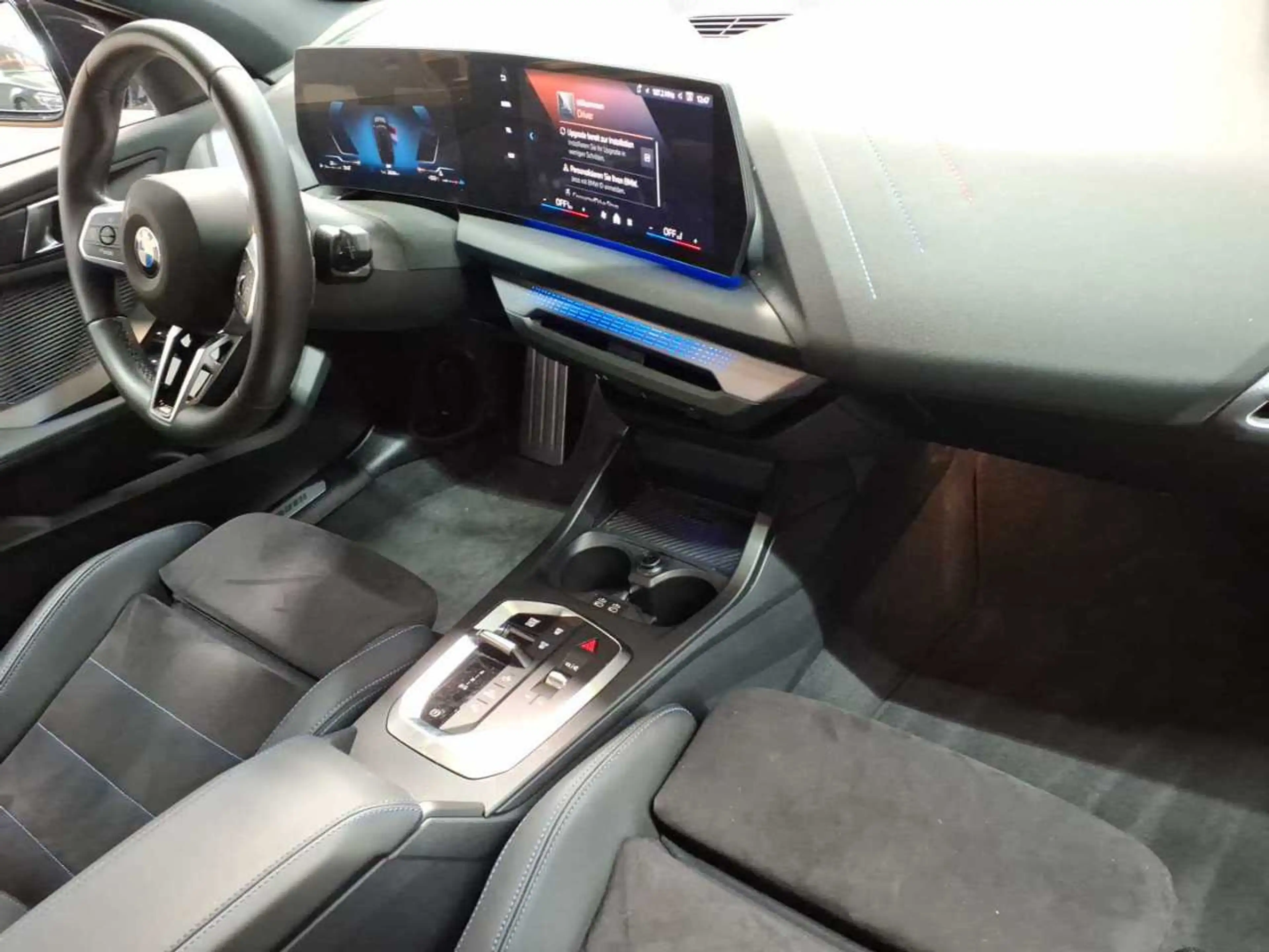 BMW 120 120 Aut. M Sportpaket PANO SHZ NAV KAM — photo 9