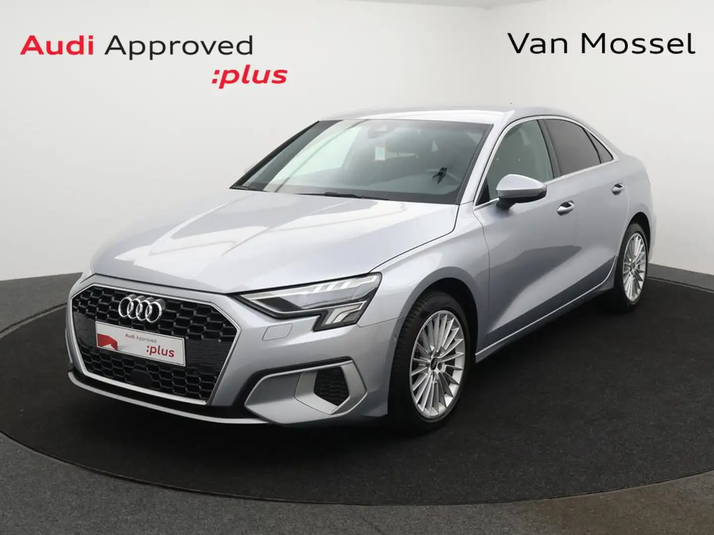 Audi A3 Sedan Audi A3 Berline Business Edition 30TFSI 110PK *AUTOMAAT*LEDER*NAVI*APP CONNECT*CAMERA*BLTH*CRUISE*PDC*DIGITAL DASHB Silber - 1