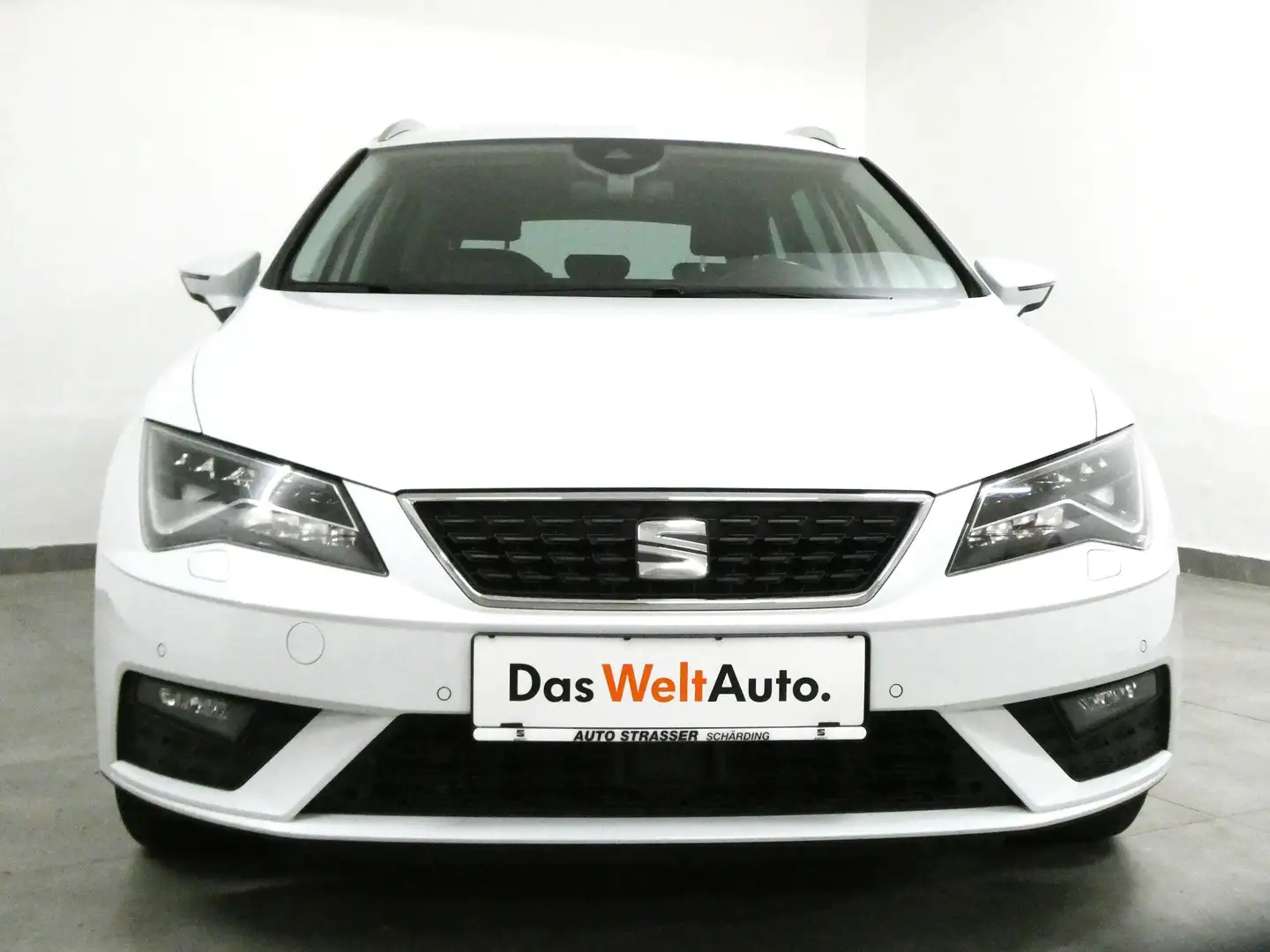 SEAT Leon ST DSG "Style" LED Navi ACC DAB App R-Kamera Shz Weiß - 2
