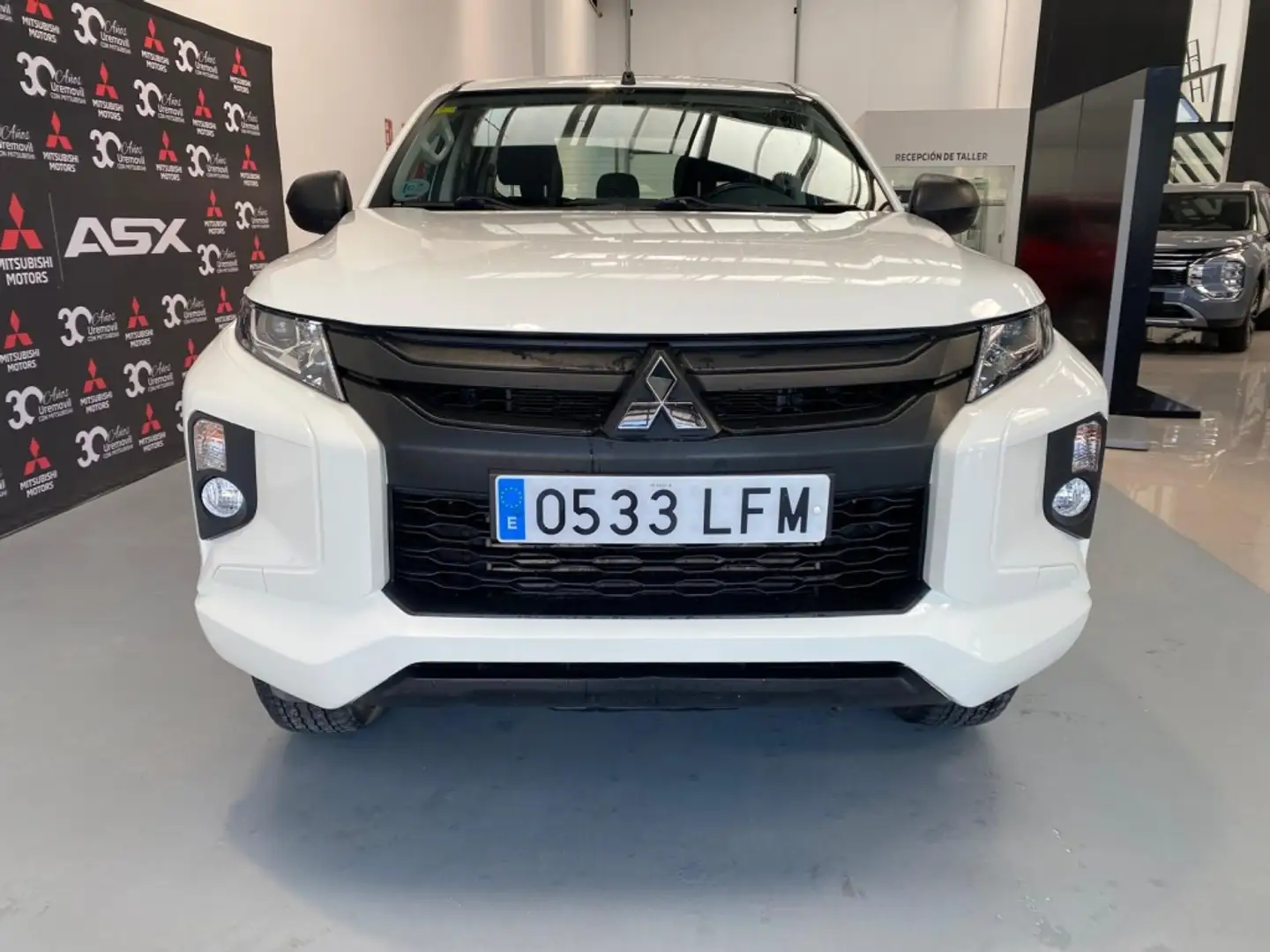 Mitsubishi L200 2.2DI-D Doble Cabina M-PRO Blanco - 1